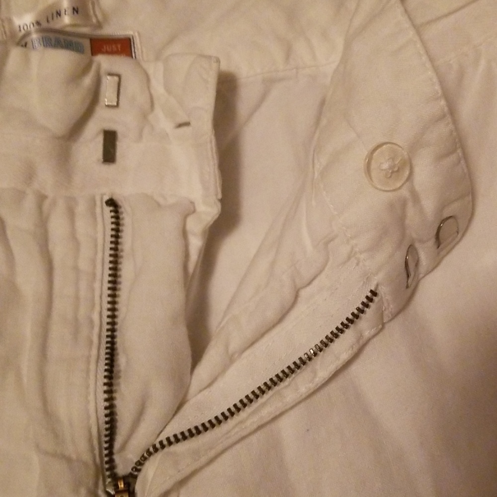 Capris Pants - Picture 3 of 4